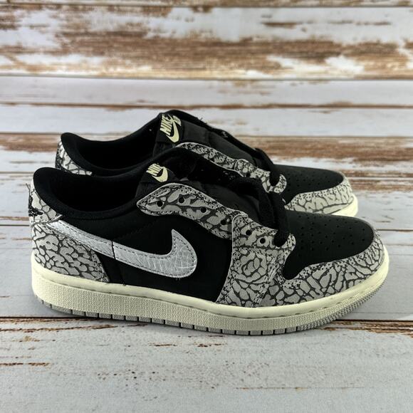 Nike Jordan 1 Retro Low OG Black Cement Women's Sz 5 Sneakers - New Open Box - Picture 5 of 9